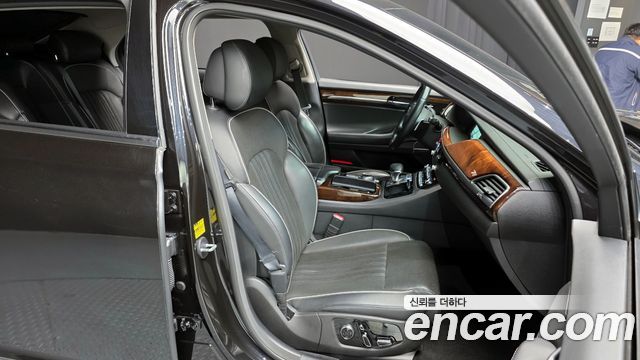 Genesis EQ900 2018 — photo 12
