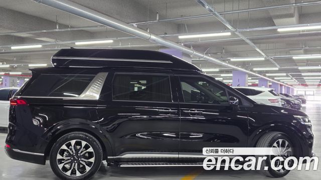 Kia Canival 2023 — photo 9