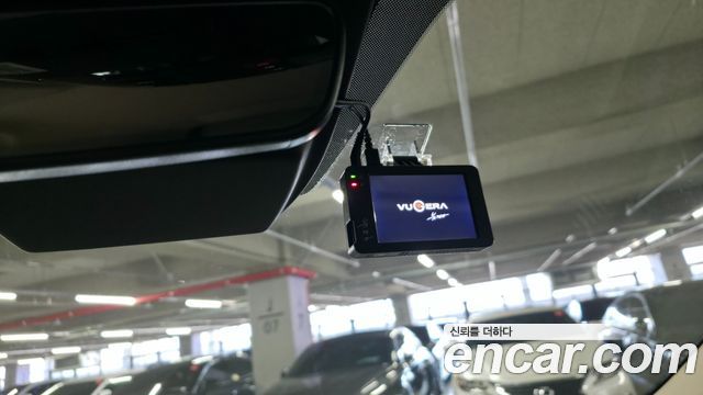 Kia Canival 2023 — photo 19