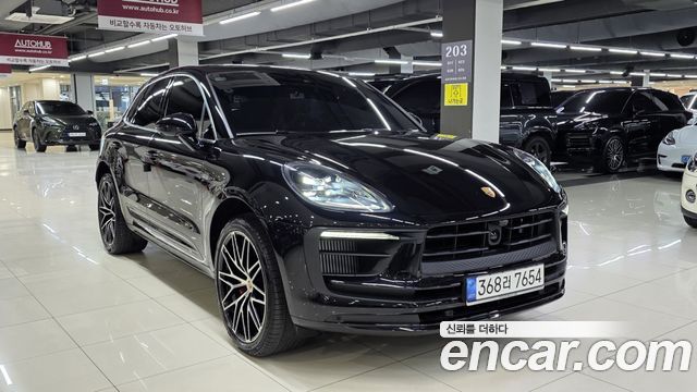 Porsche Macan 2022 — photo 4