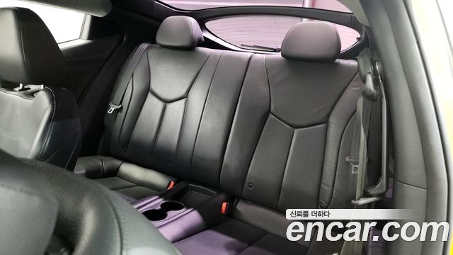 Hyundai Veloster 2014 — photo 11