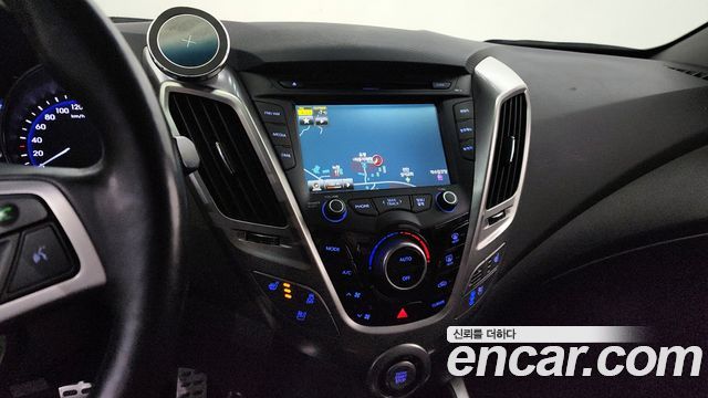 Hyundai Veloster 2014 — photo 16