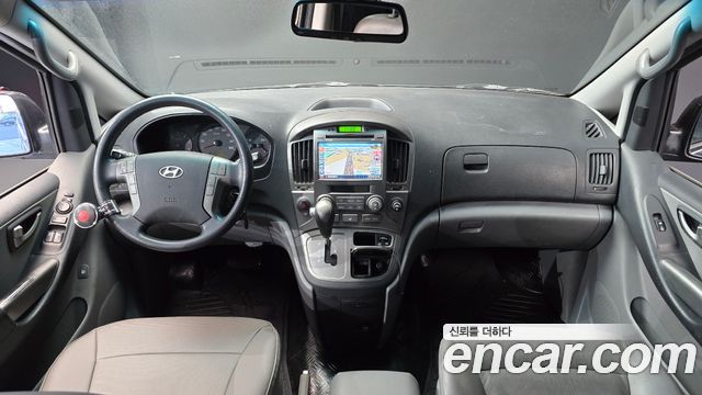 Hyundai Starex 2014 — photo 7