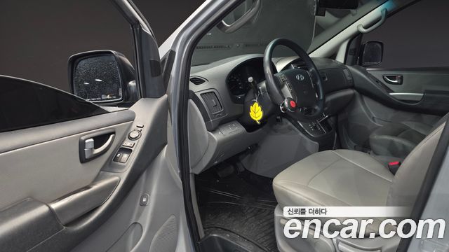 Hyundai Starex 2014 — photo 10