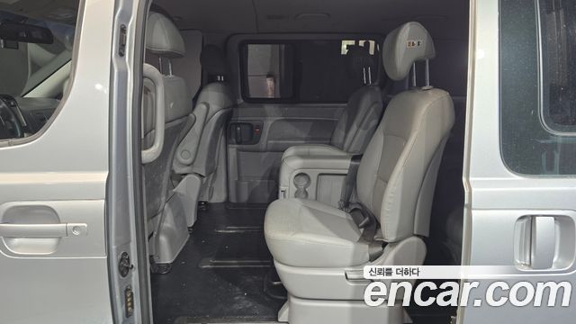 Hyundai Starex 2014 — photo 12