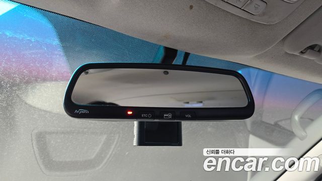 Hyundai Starex 2014 — photo 19