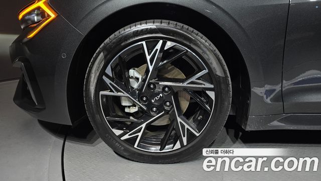Kia K5 2024 — photo 5