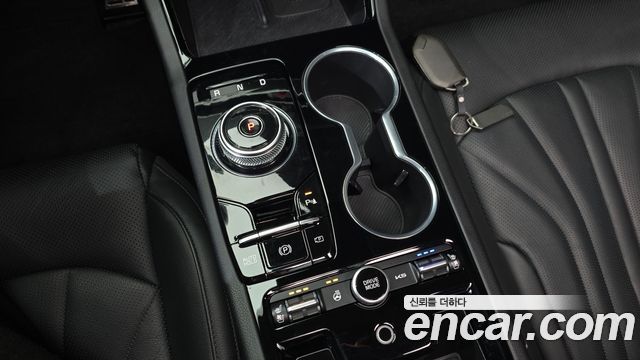Kia K5 2024 — photo 9