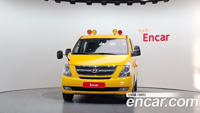 Hyundai Starex 2015 — photo 3