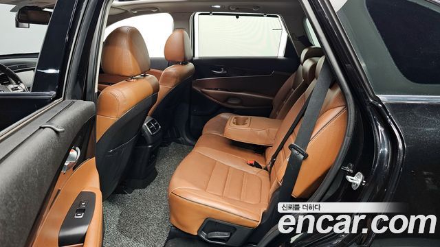 Kia Sorento 2018 — photo 13