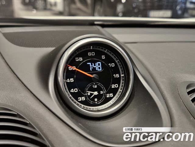 Porsche 718 2019 — photo 19