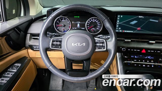 Kia Canival 2023 — photo 13