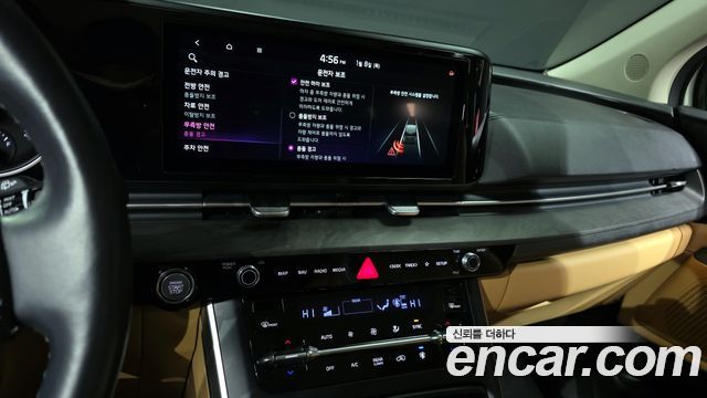 Kia Canival 2023 — photo 14
