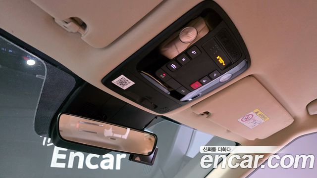 Kia Canival 2023 — photo 19
