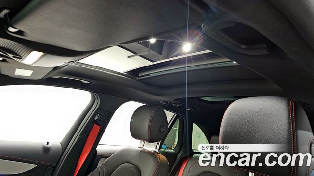 Mercedes-Benz GLC-Class 2022 — photo 18