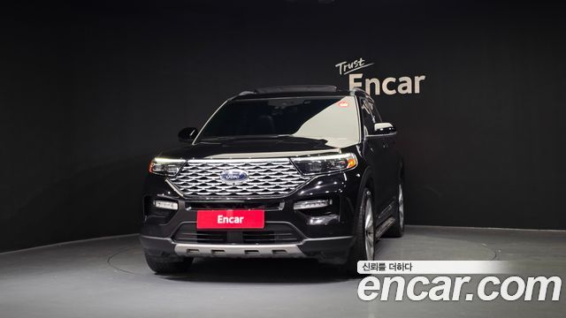 Ford Explorer 2021 — photo 3