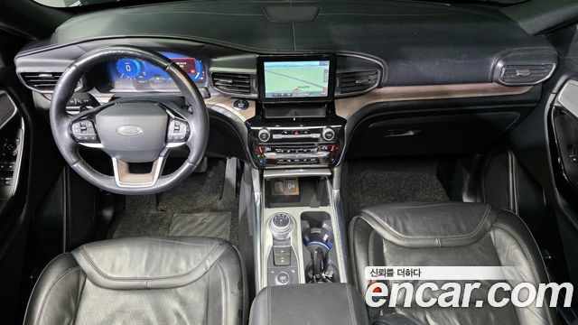 Ford Explorer 2021 — photo 7