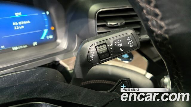 Ford Explorer 2021 — photo 16