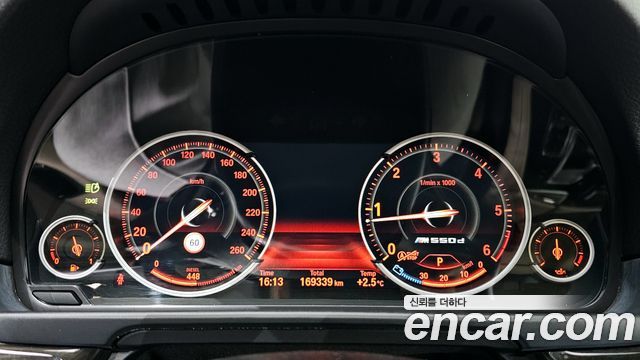 BMW 5-Series 2014 — photo 8