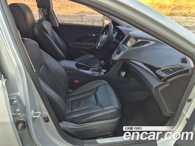 Hyundai Grandeur 2011 — photo 8