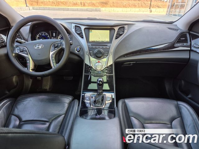 Hyundai Grandeur 2011 — photo 10