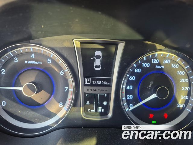 Hyundai Grandeur 2011 — photo 15