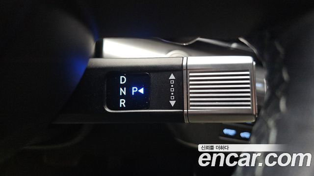 Hyundai Kona 2023 — photo 9