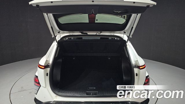 Hyundai Kona 2023 — photo 20