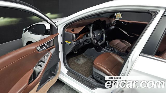 Hyundai Ioniq 2020 — photo 10