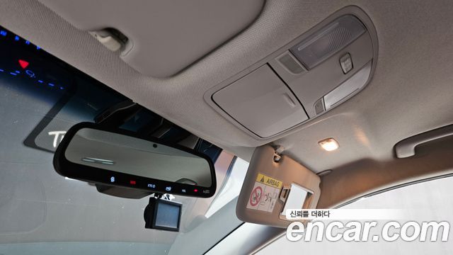 Hyundai Ioniq 2020 — photo 19