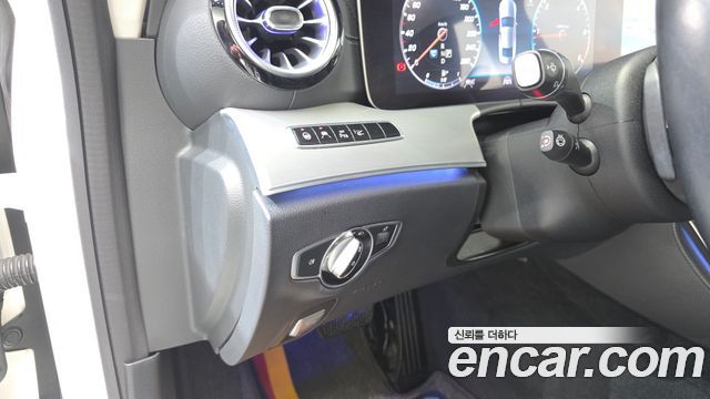 Mercedes-Benz CLS-Class 2019 — photo 14