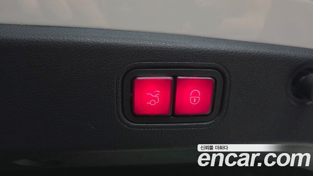 Mercedes-Benz CLS-Class 2019 — photo 19