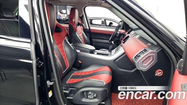 Land Rover Range Rover Sport 2017 — photo 11