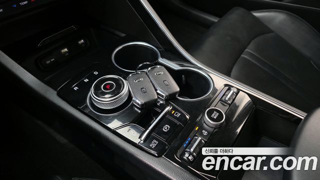 Kia K5 2020 — photo 9