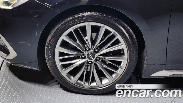 Hyundai Grandeur 2018 — photo 5