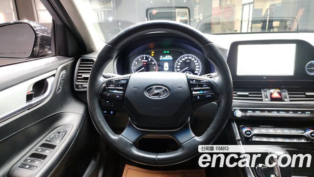Hyundai Grandeur 2018 — photo 14