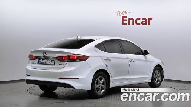 Hyundai AVANTE 2016 — photo 2