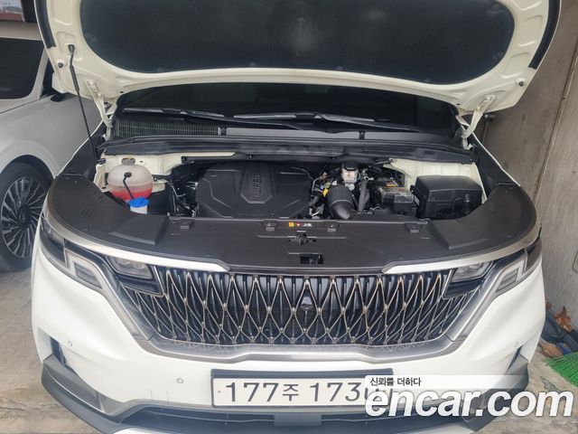 Kia Canival 2022 — photo 5
