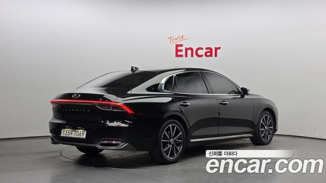 Hyundai Grandeur 2022 — photo 2