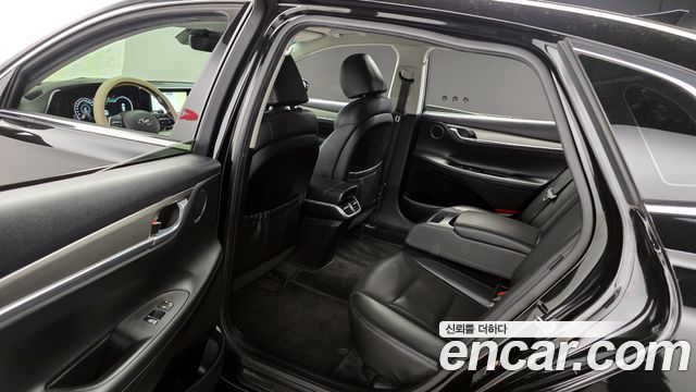 Hyundai Grandeur 2022 — photo 11