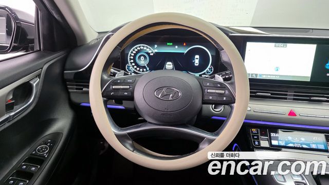 Hyundai Grandeur 2022 — photo 13
