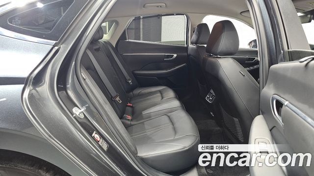 Hyundai Sonata 2021 — photo 12