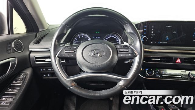 Hyundai Sonata 2021 — photo 13