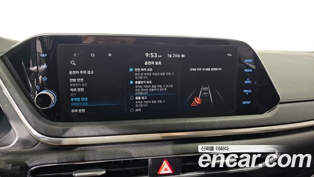 Hyundai Sonata 2021 — photo 16