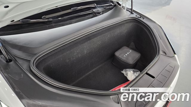 Tesla Model X 2019 — photo 6