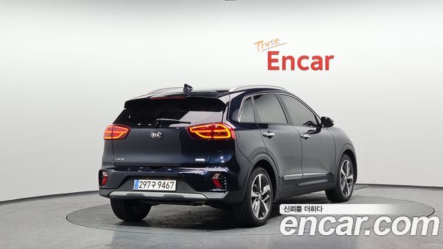 Kia Niro 2021 — photo 2