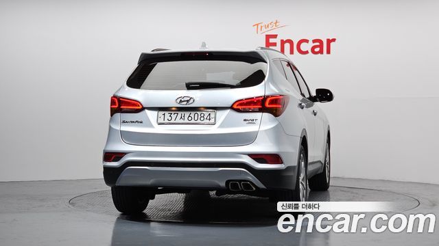 Hyundai Santafe 2016 — photo 4
