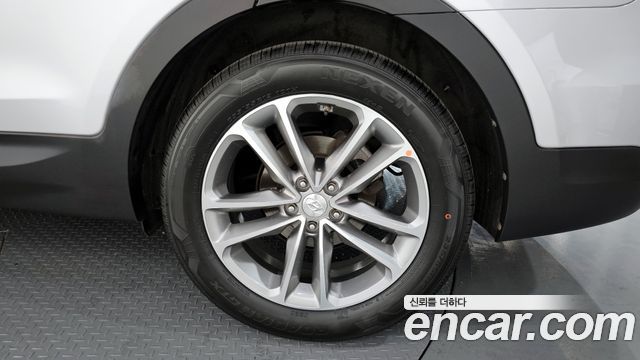 Hyundai Santafe 2016 — photo 5
