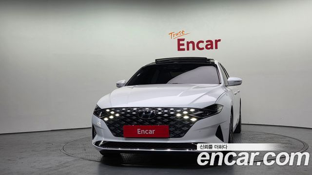 Hyundai Grandeur 2022 — photo 3