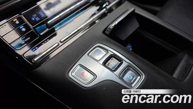 Hyundai Grandeur 2022 — photo 9